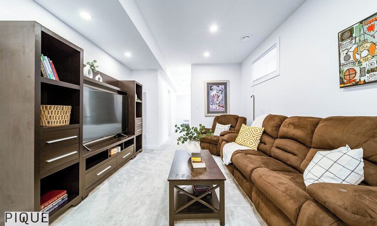Photo of Livingroom in West Edmonton