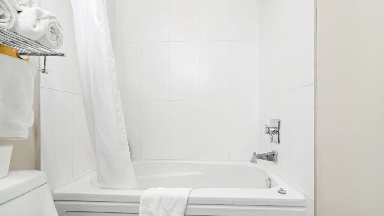 Photo of Bathroom in Harrison Hot Springs