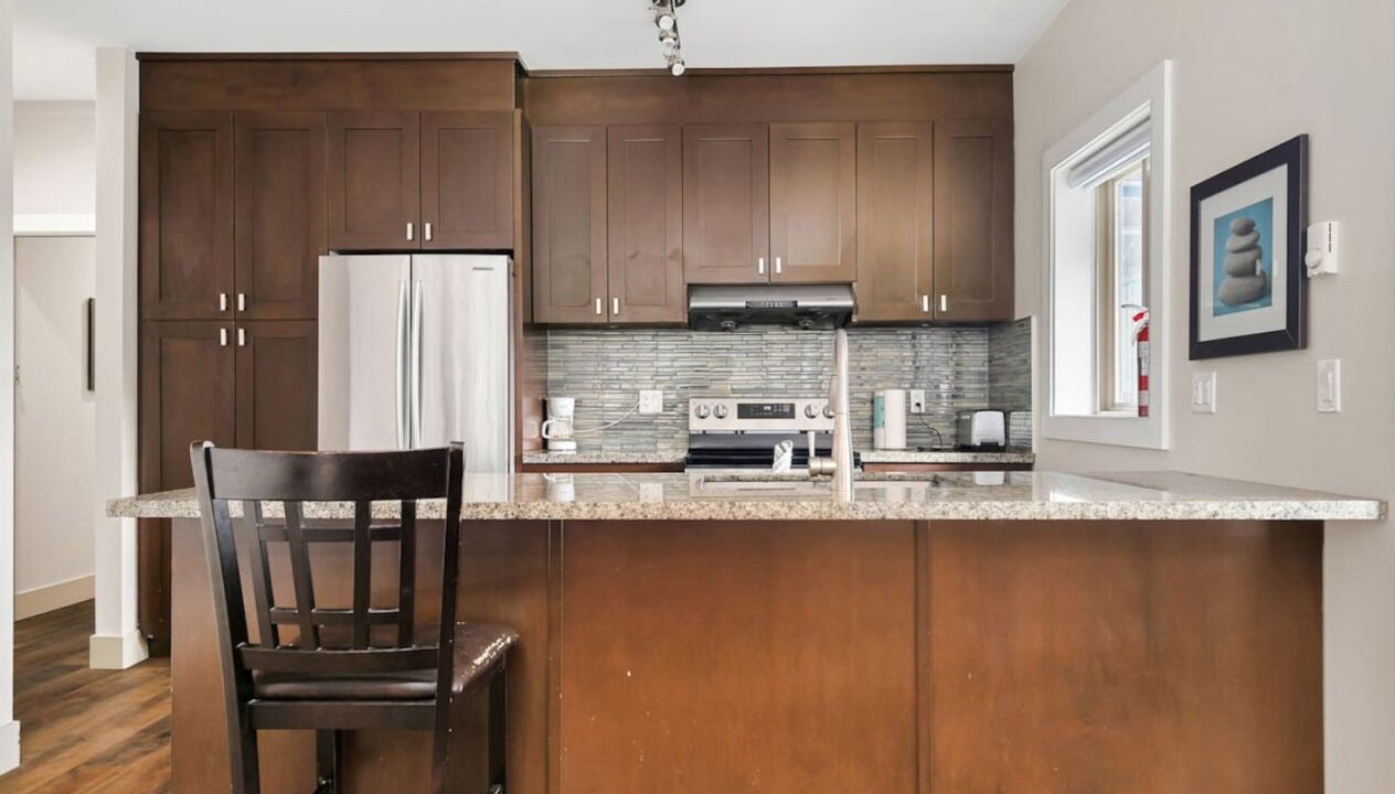 Photo of Kitchen in Harrison Hot Springs