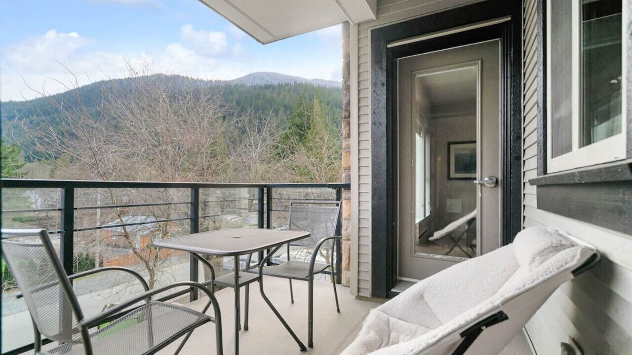 Photo of Outdoor in Harrison Hot Springs