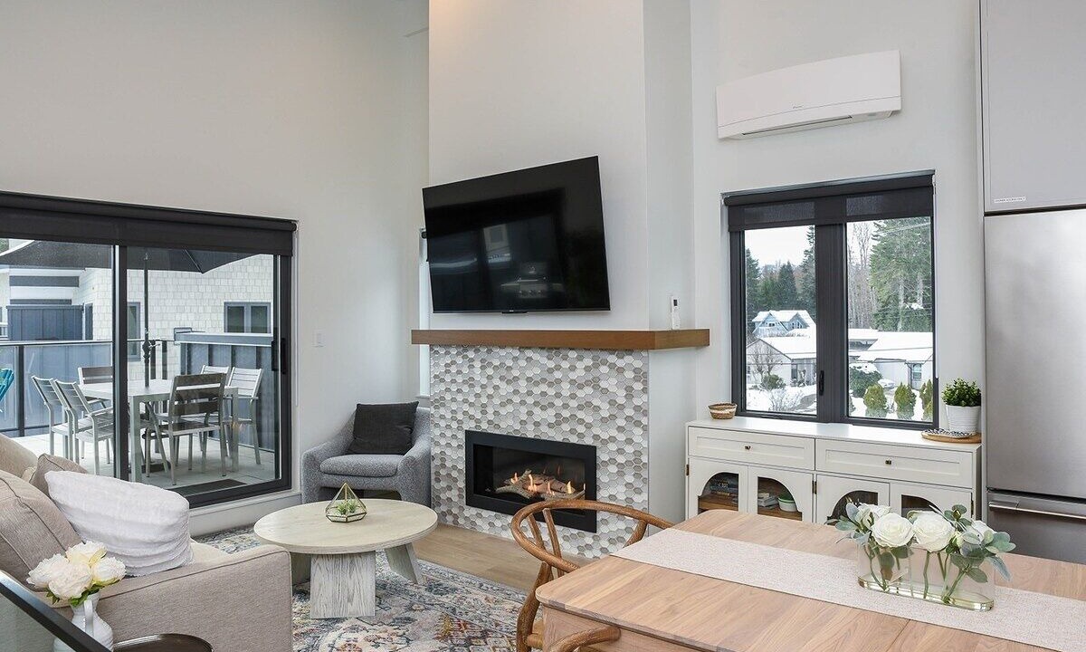 Photo of Livingroom in Black Creek