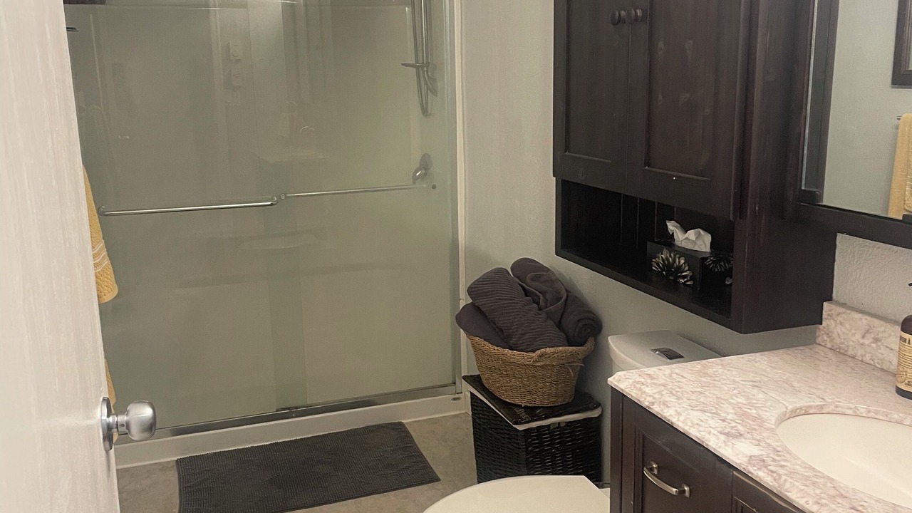Photo of Bathroom in Okanagan-Similkameen
