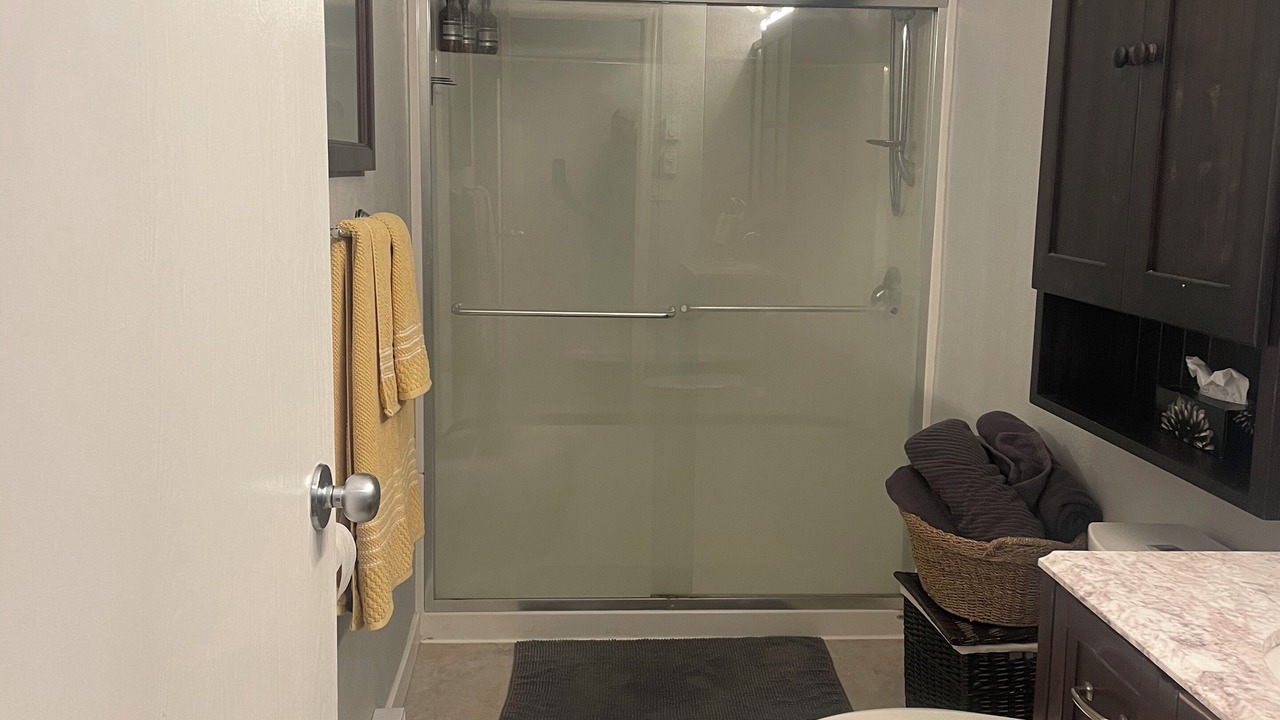 Photo of Bathroom in Okanagan-Similkameen