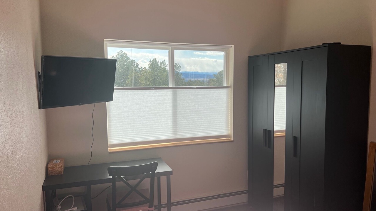 Photo of Bedroom in Castle Rock