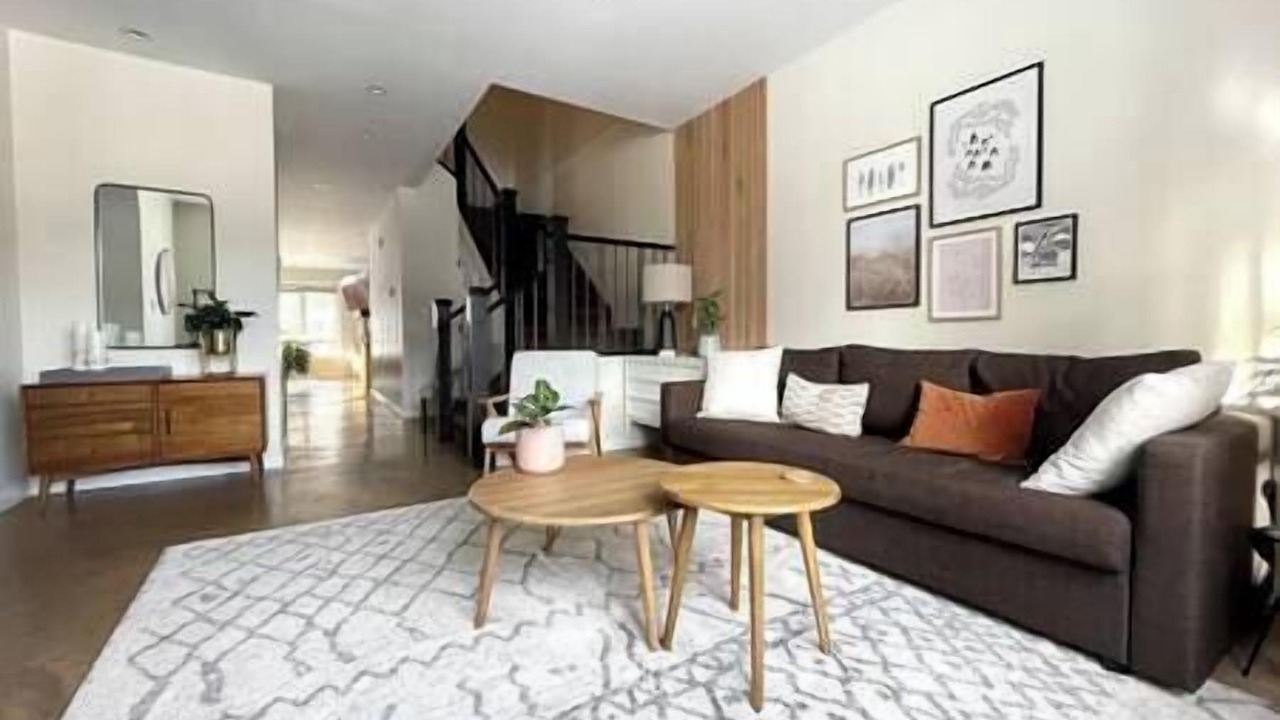 Photo of Livingroom in East Kootenay