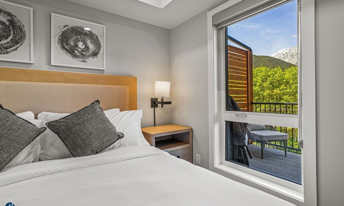 Photo of Bedroom in Dead Man's Flats