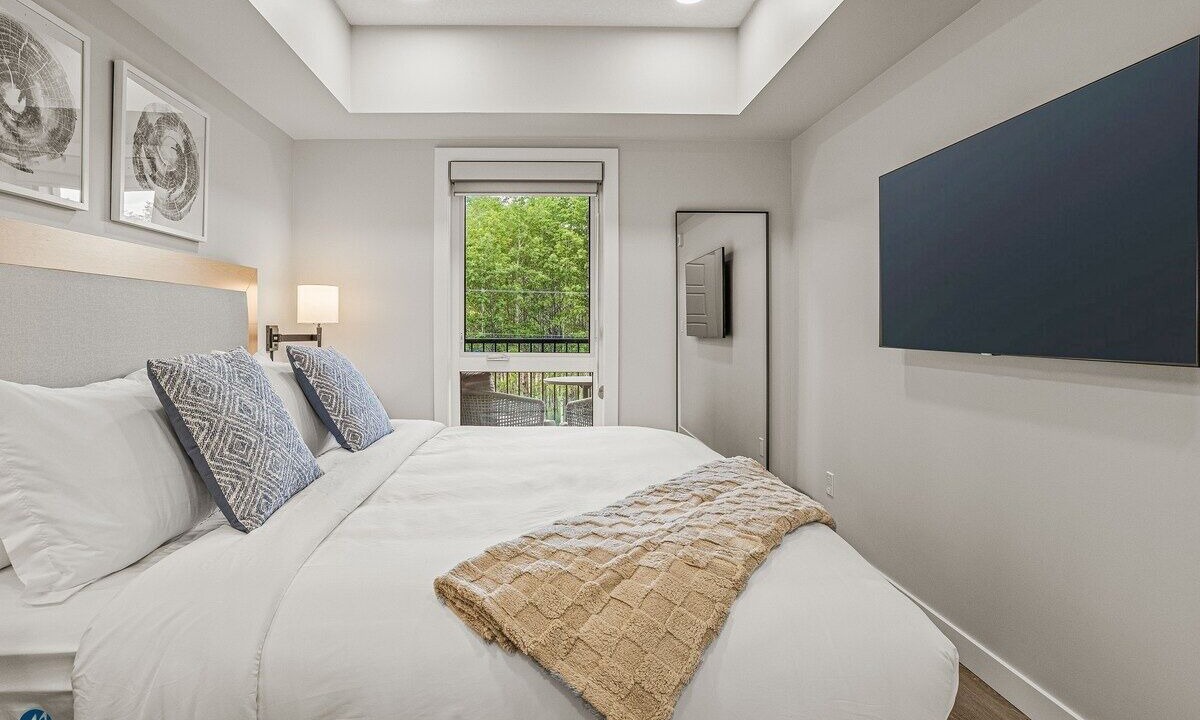 Photo of Bedroom in Dead Man's Flats