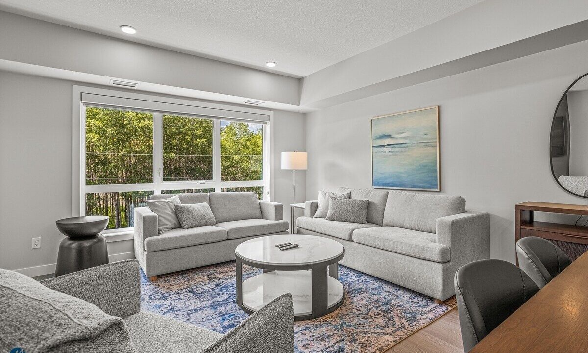 Photo of Livingroom in Dead Man's Flats