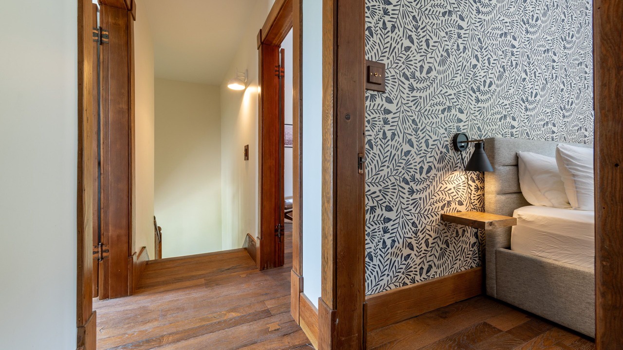 Photo of Bedroom in Golden