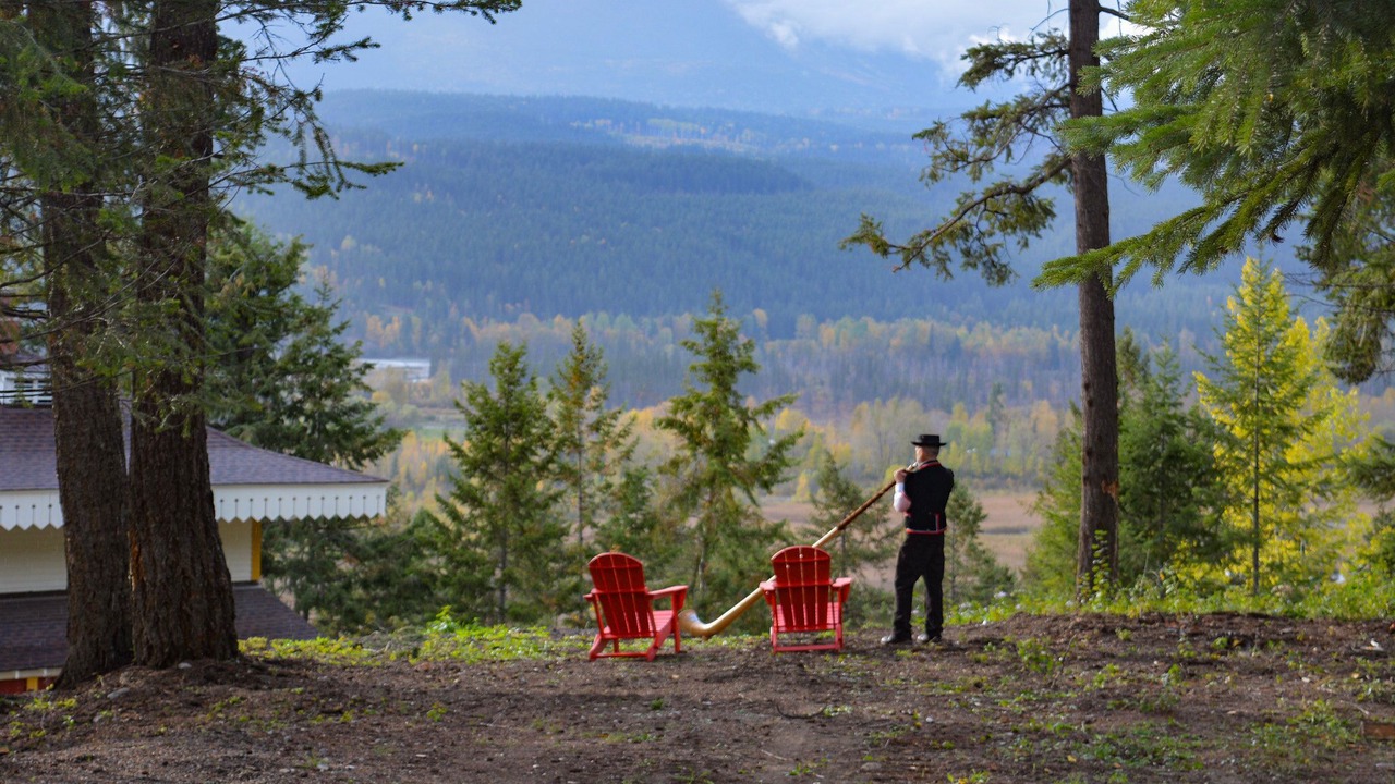 Photo of Outdoor in Golden
