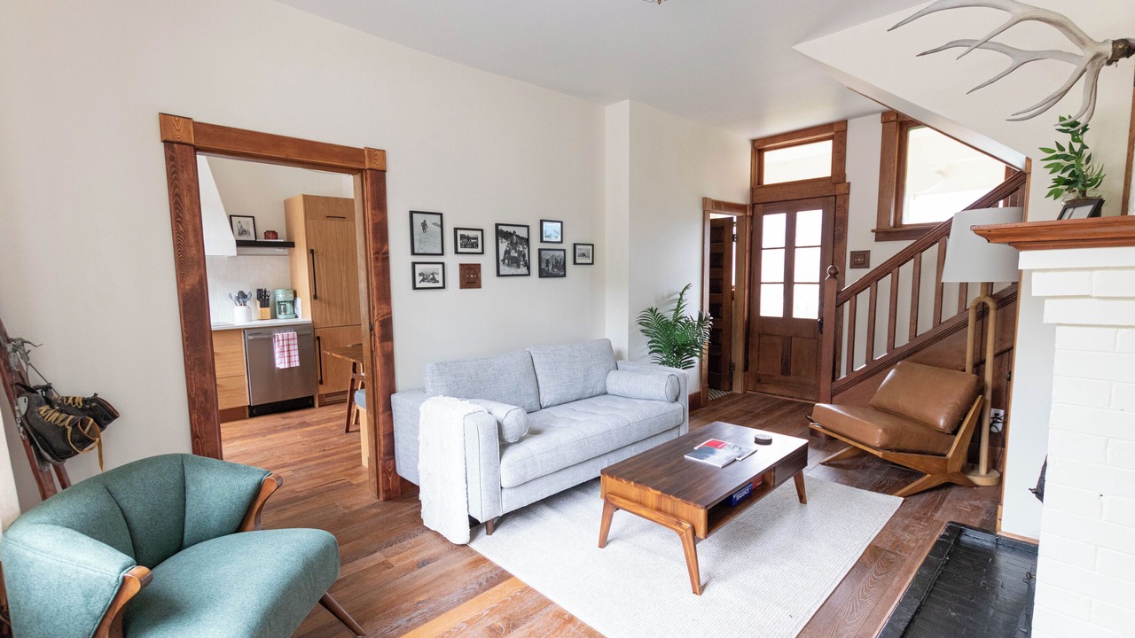 Photo of Livingroom in Golden