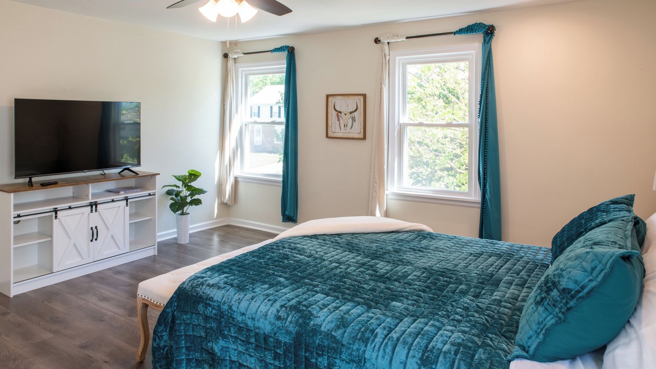 Photo of Bedroom in Cleveland Heights
