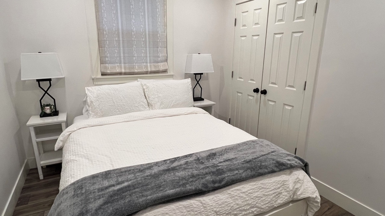Photo of Bedroom in Aurora