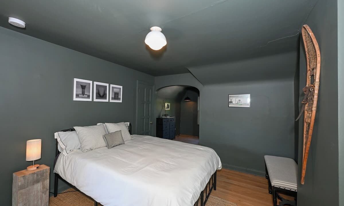 Photo of Bedroom in Cleveland Heights