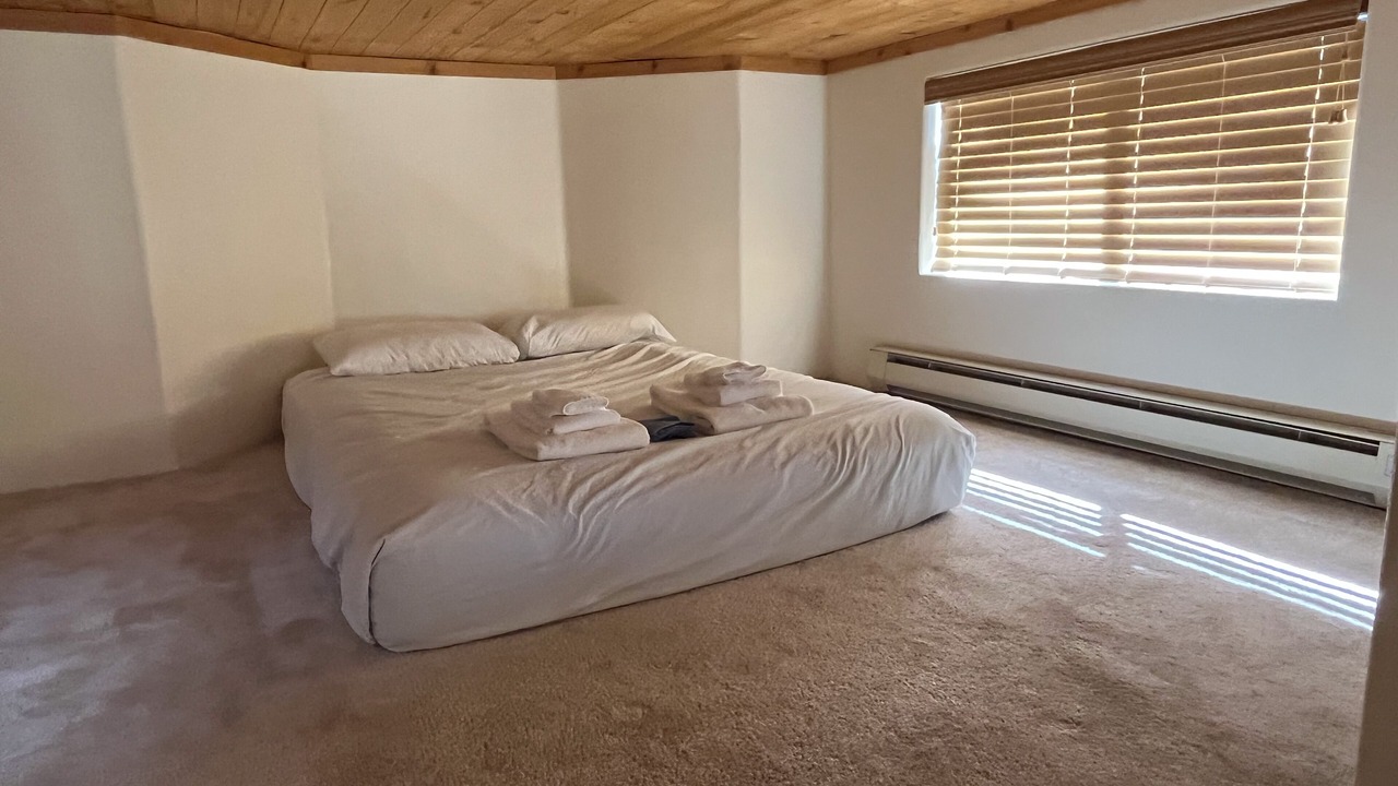 Photo of Bedroom in Almont