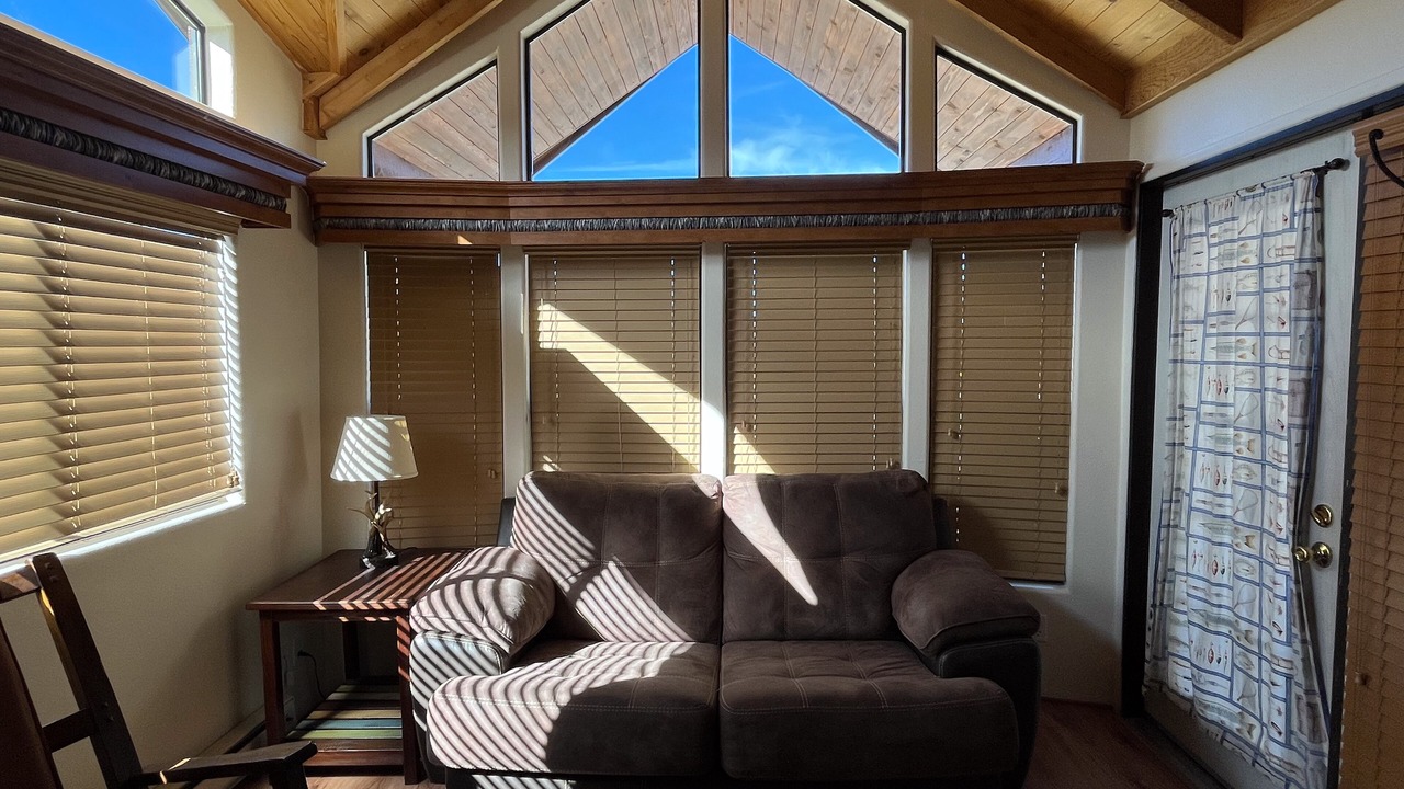 Photo of Livingroom in Almont