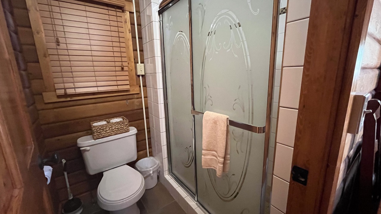 Photo of Bathroom in Almont