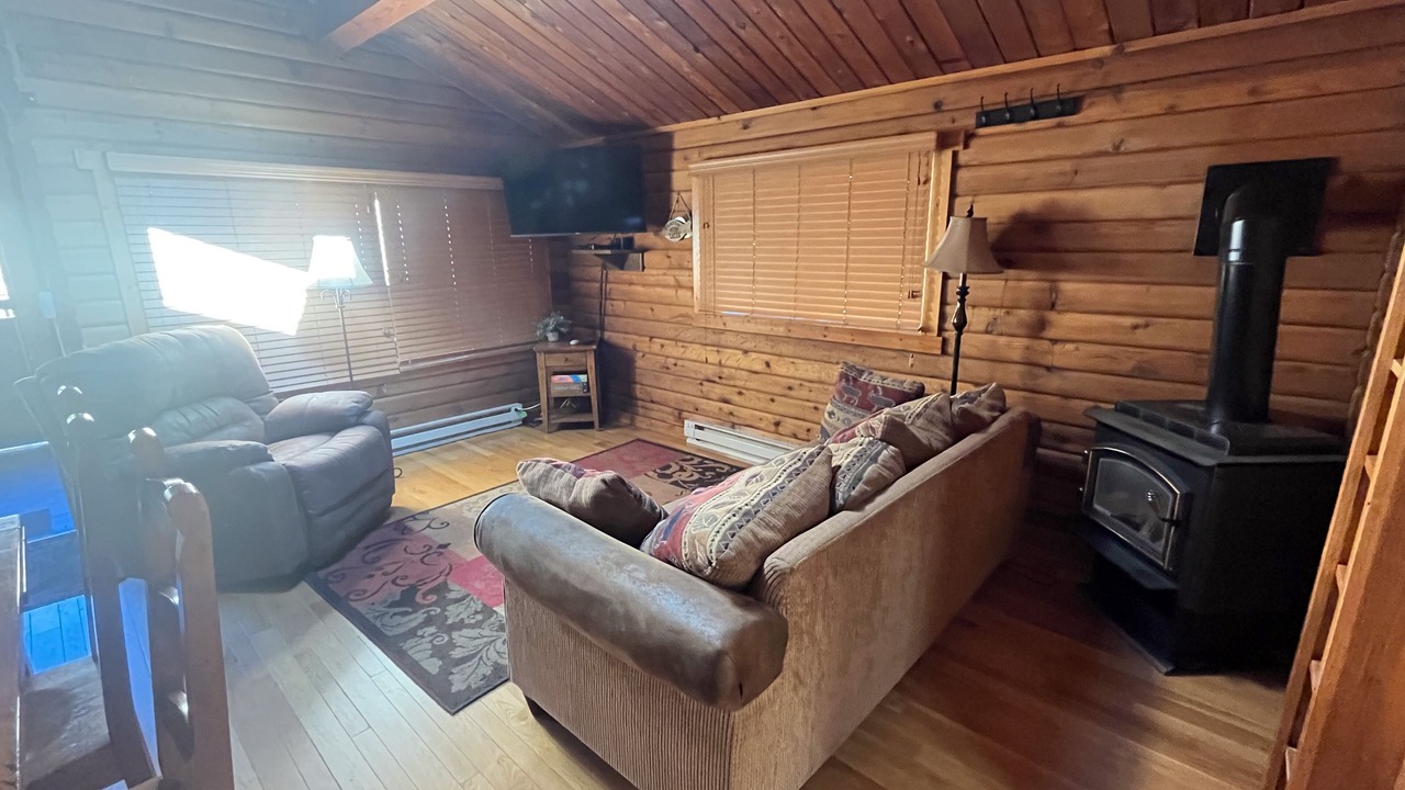 Photo of Livingroom in Almont