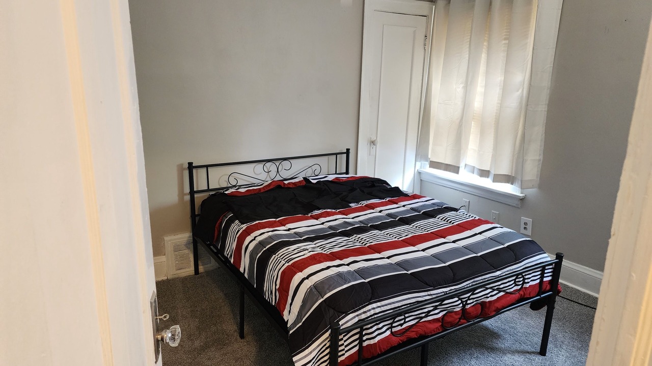 Photo of Bedroom in Garfield Heights