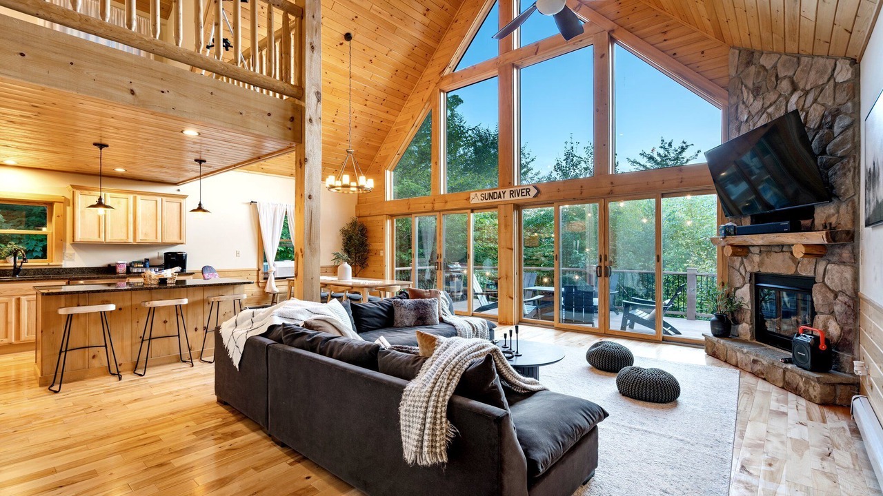 Photo of Livingroom in Sunday River Area