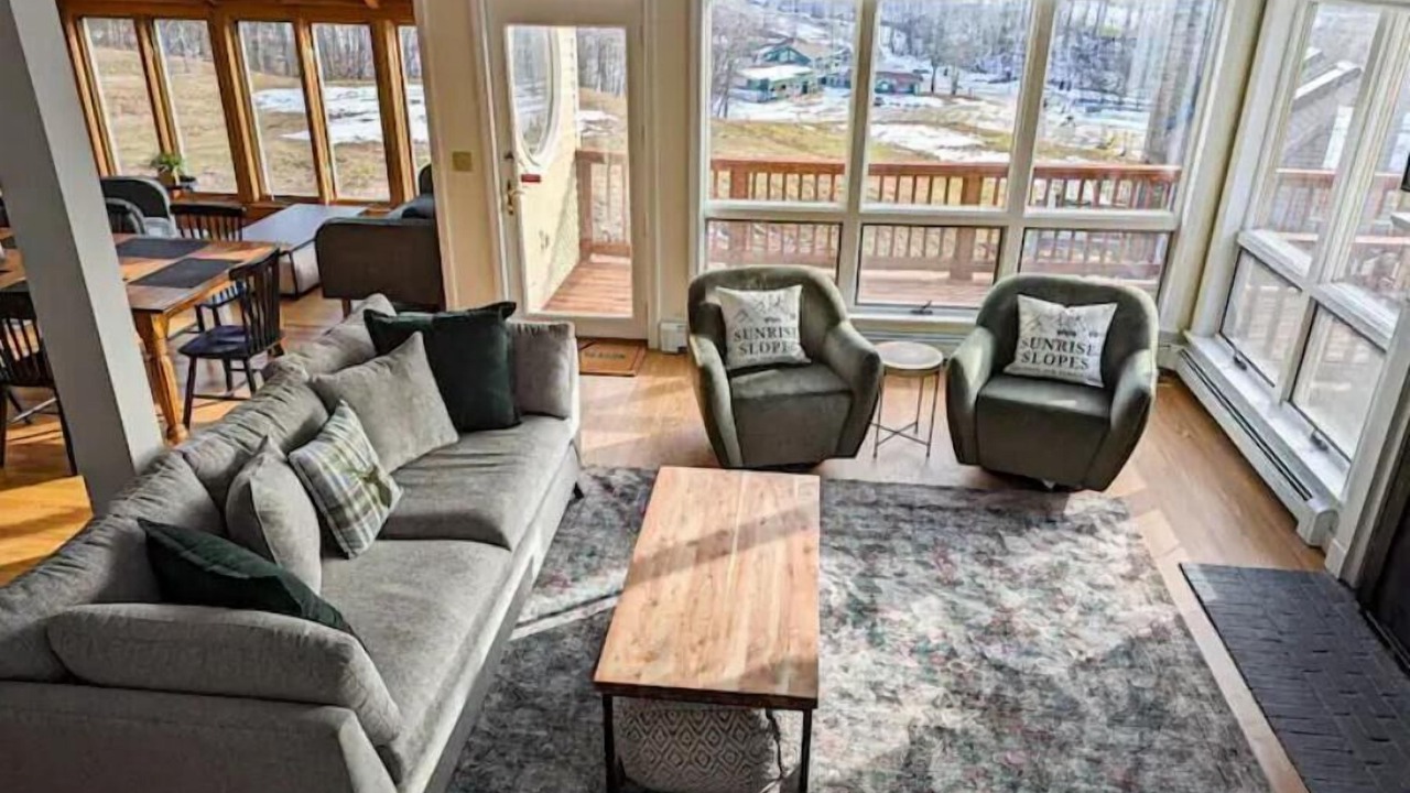 Photo of Livingroom in Jackson