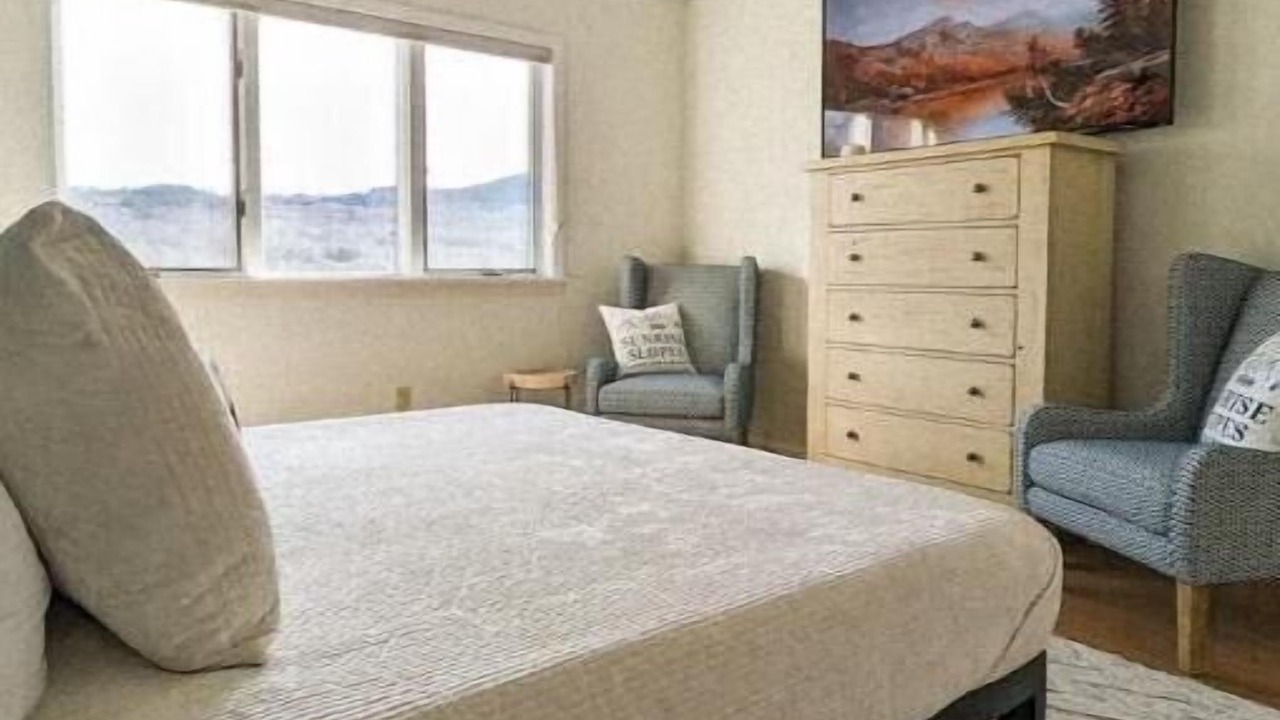 Photo of Bedroom in Jackson