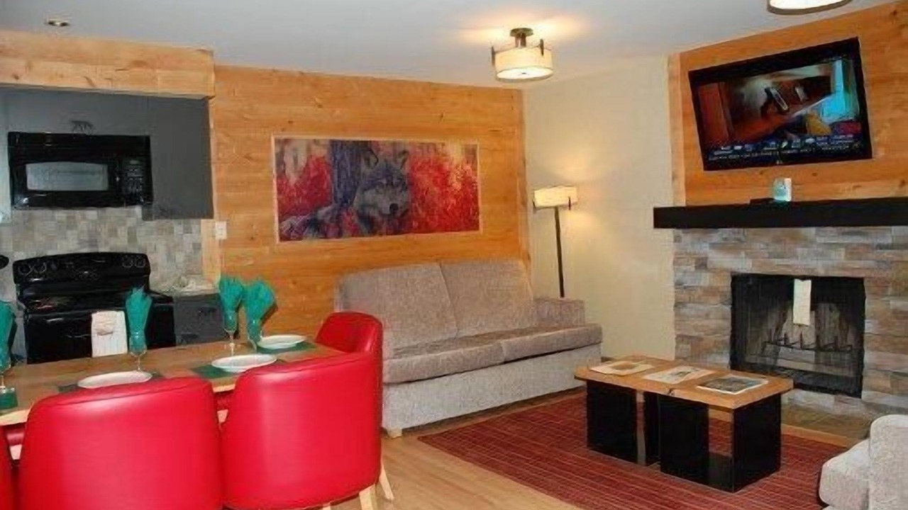 Photo of Others in Banff