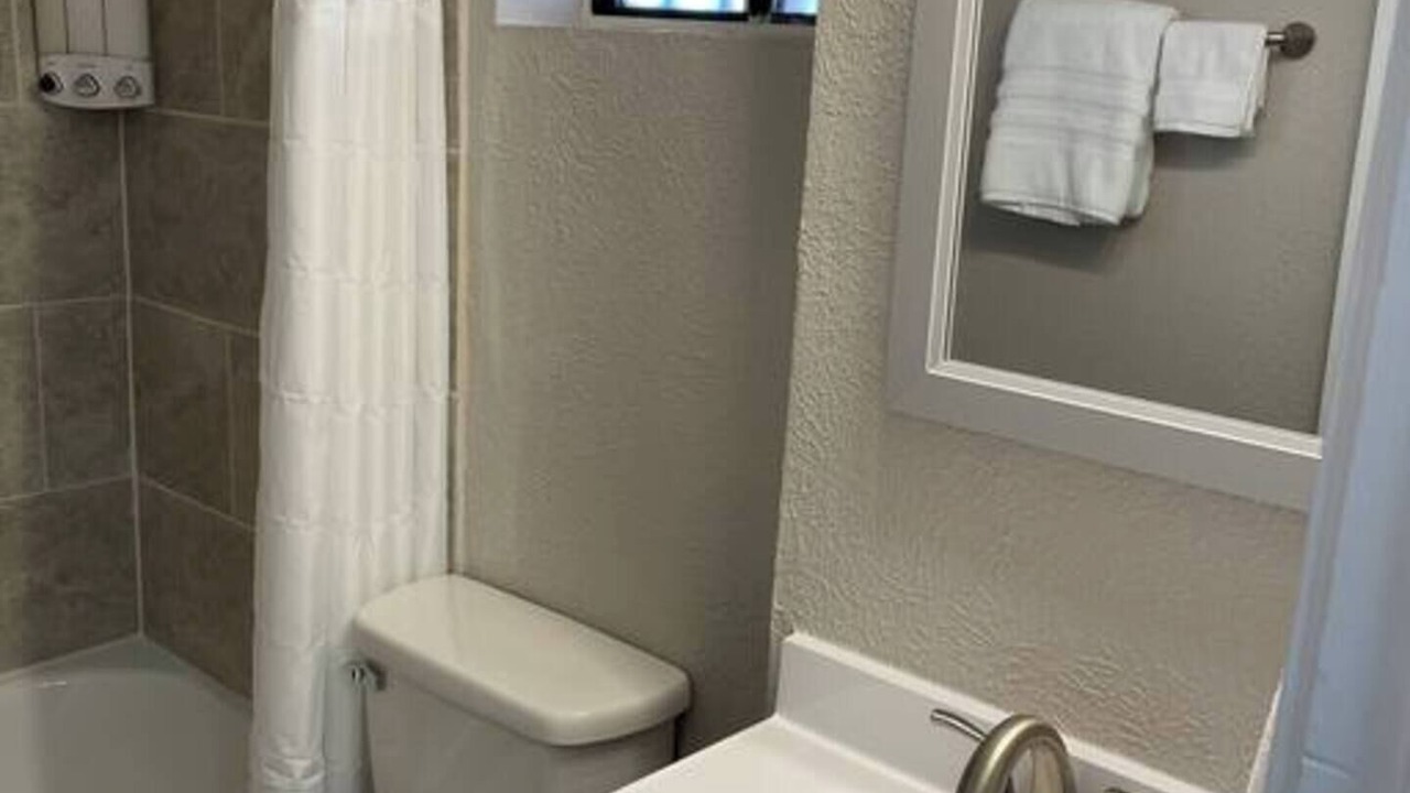 Photo of Bathroom in University Heights