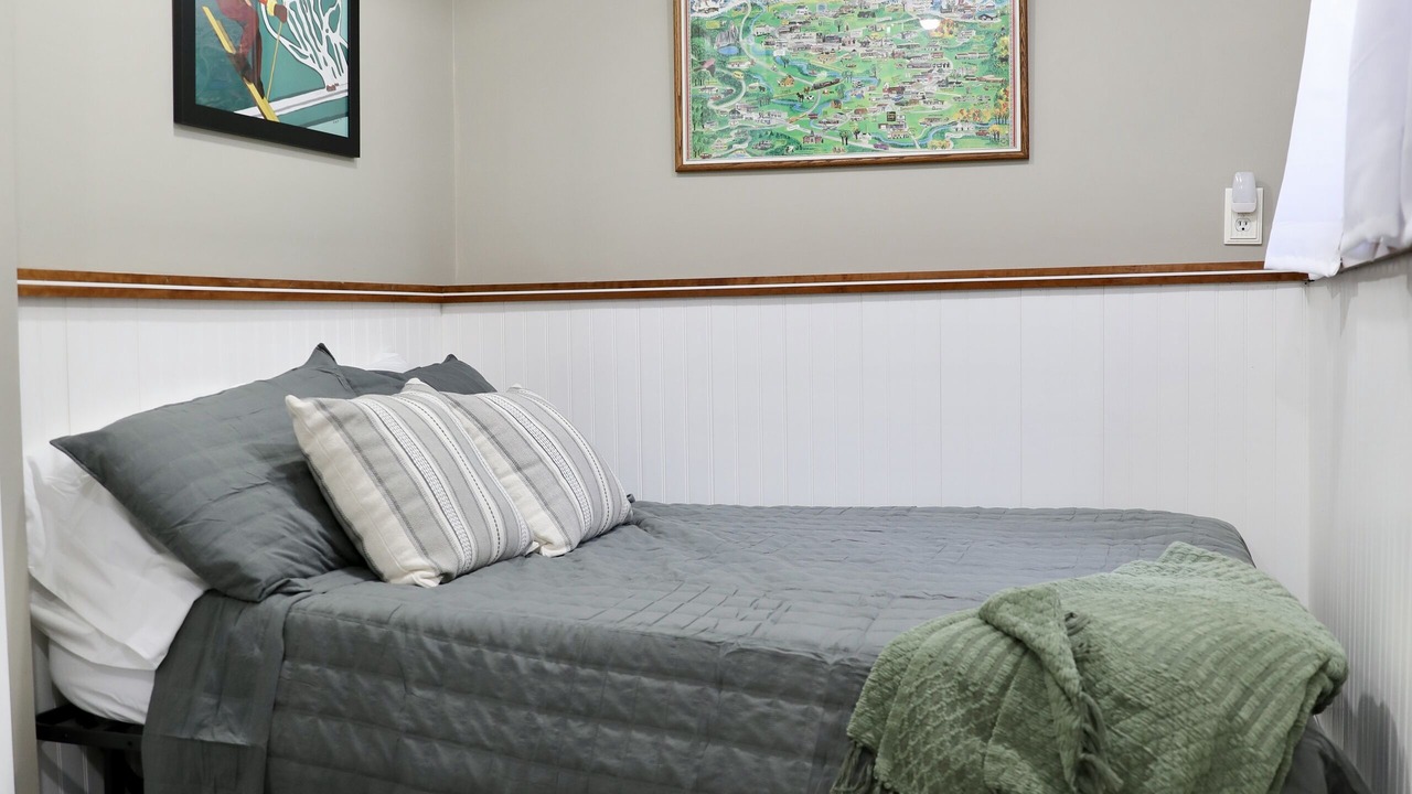 Photo of Bedroom in Bartlett