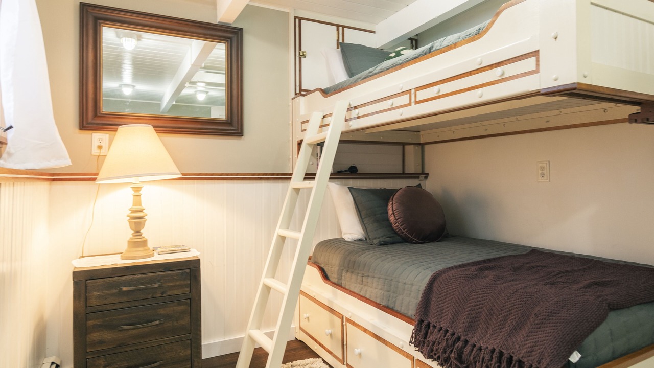 Photo of Bedroom in Bartlett