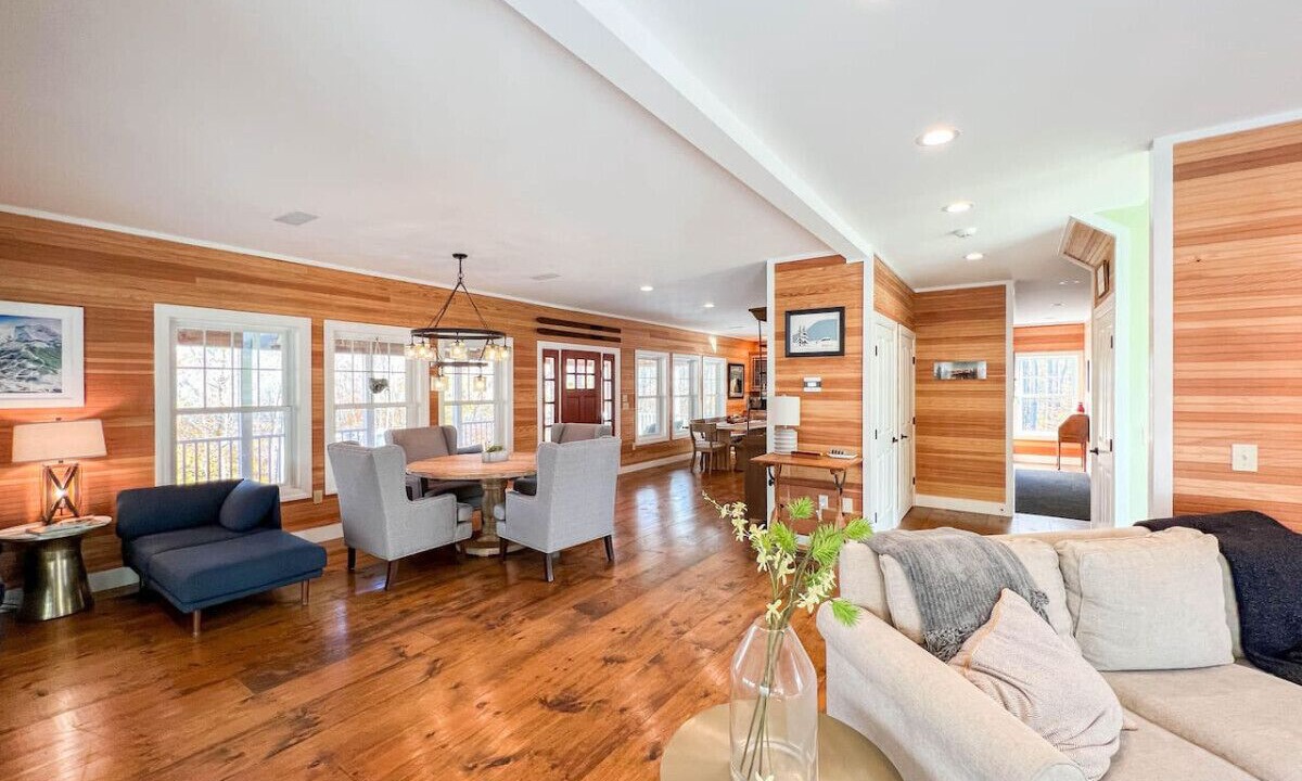 Photo of Livingroom in Bartlett