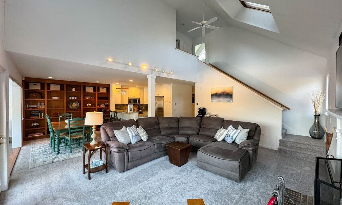 Photo of Livingroom in Jackson