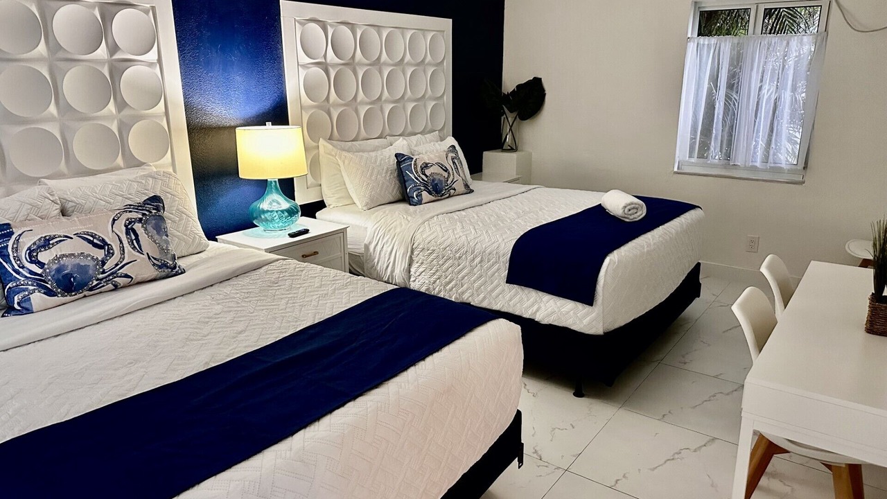 Photo of Bedroom in Lauderdale-by-the-Sea