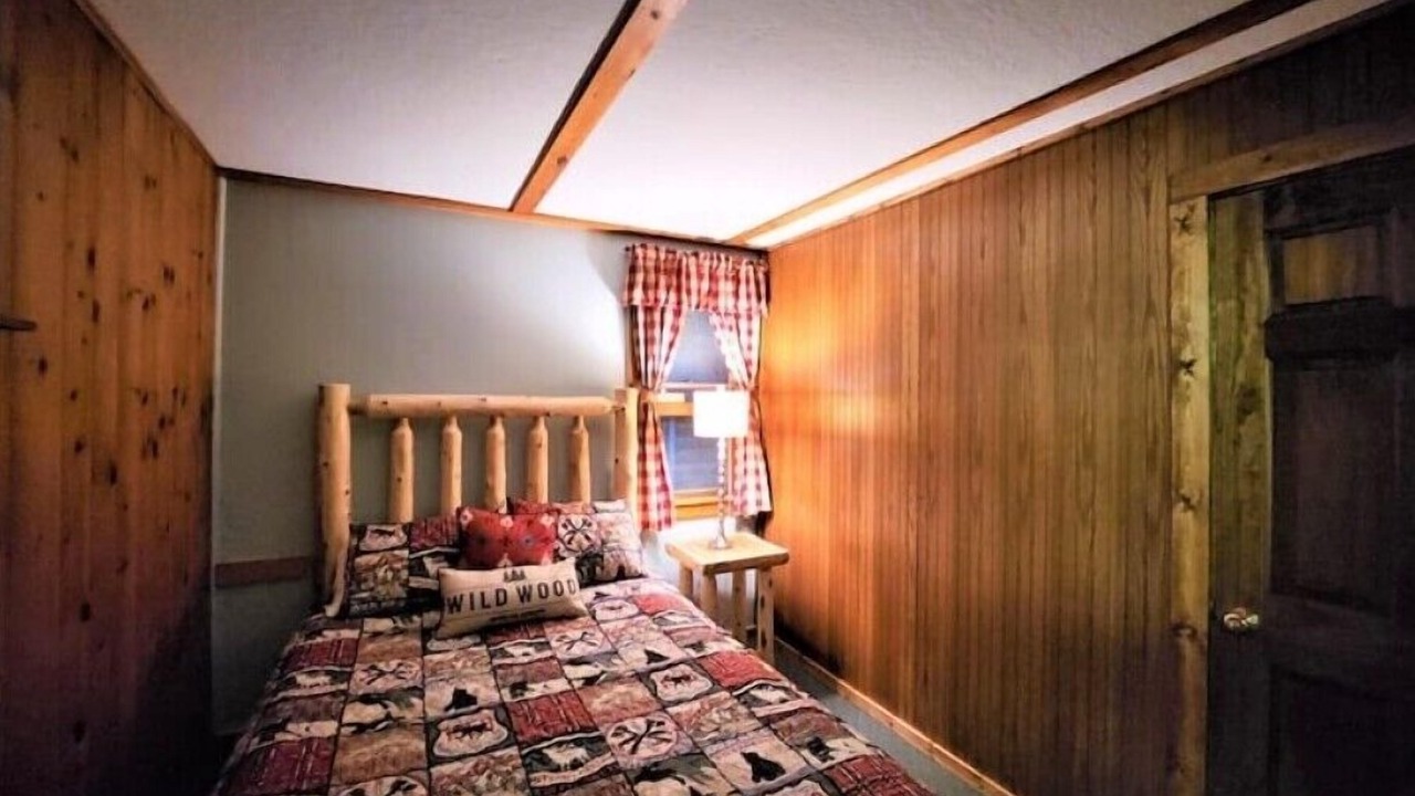 Photo of Bedroom in Lake George