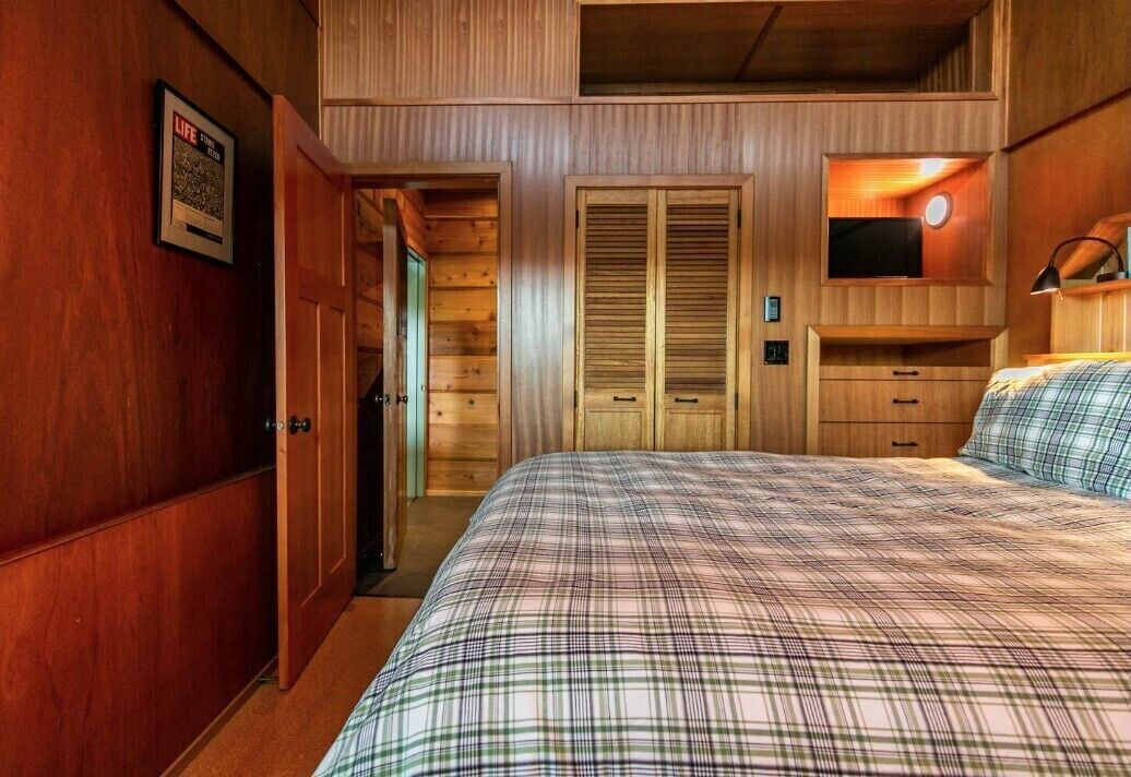Photo of Bedroom in Shawnigan Lake
