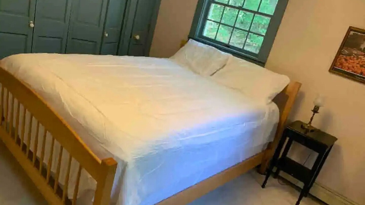 Photo of Bedroom in Raymond