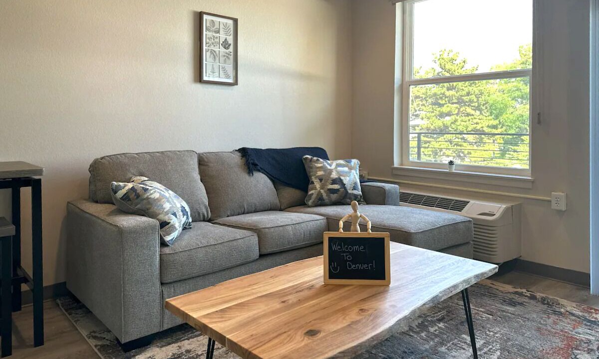 Photo of Livingroom in Uptown
