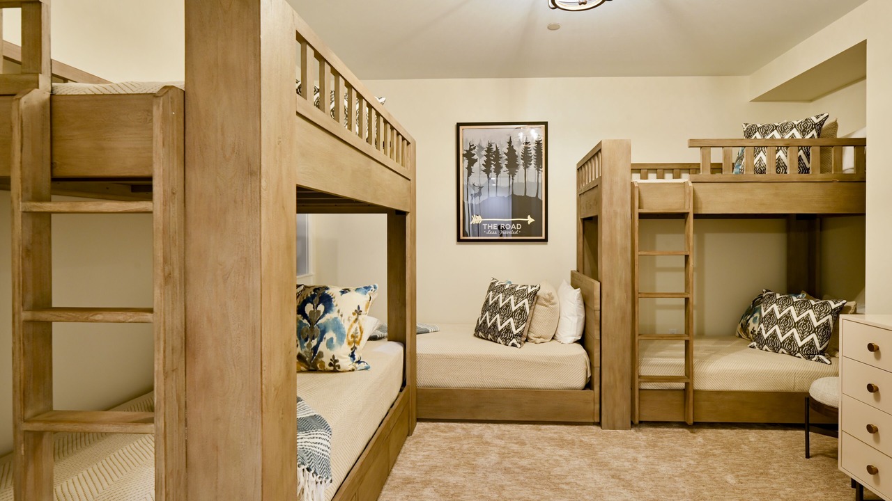 Photo of Bedroom in Crested Butte
