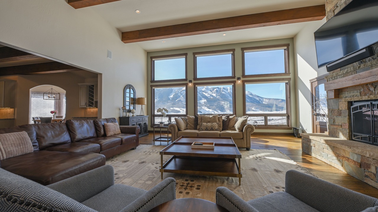 Photo of Livingroom in Crested Butte South