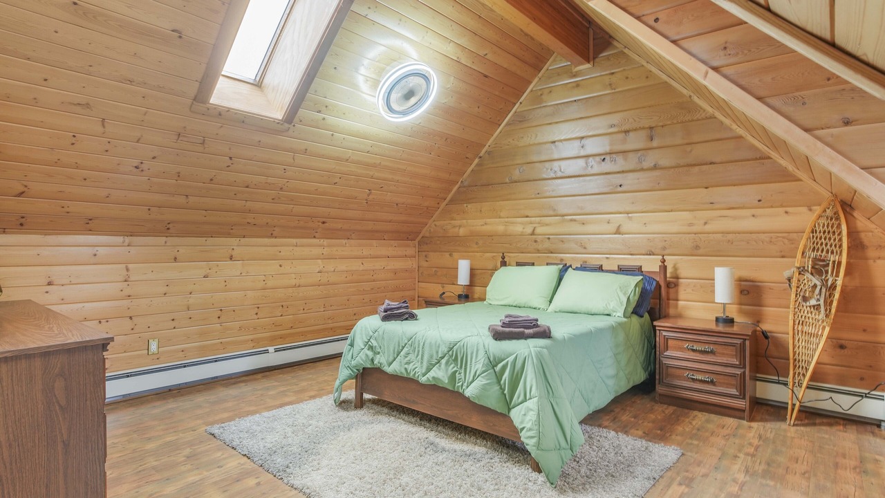 Photo of Bedroom in Central Alberta