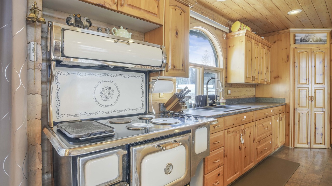 Photo of Kitchen in Central Alberta