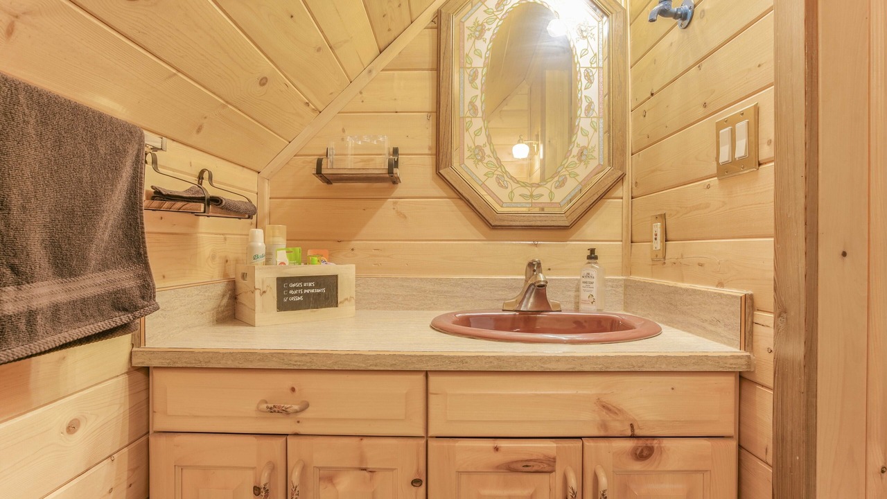 Photo of Bathroom in Central Alberta