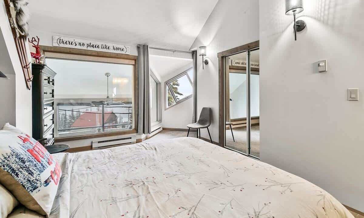 Photo of Bedroom in Big White Ski Resort