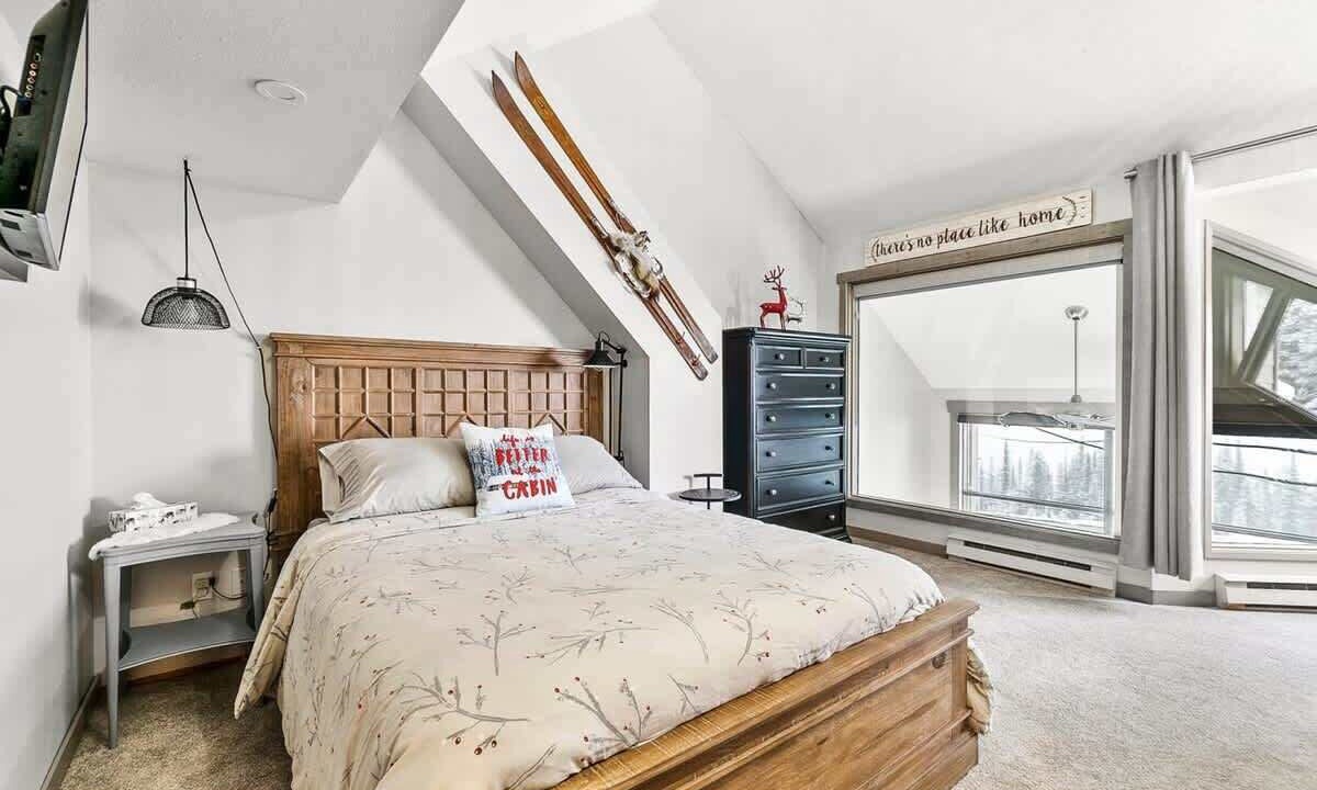 Photo of Bedroom in Big White Ski Resort