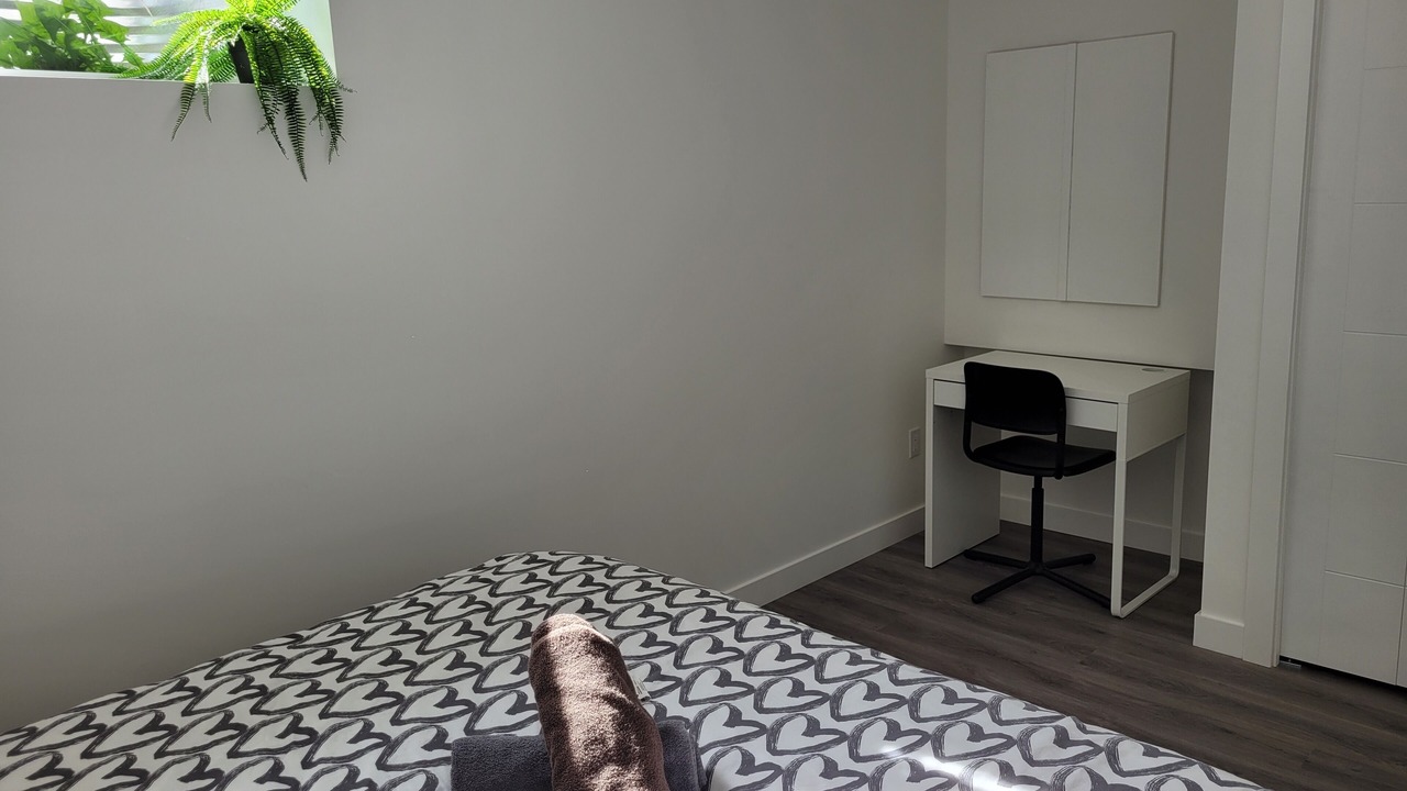 Photo of Bedroom in Whyte ave