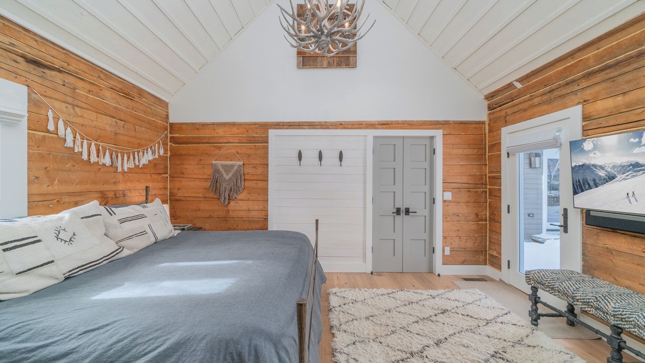Photo of Bedroom in Crested Butte
