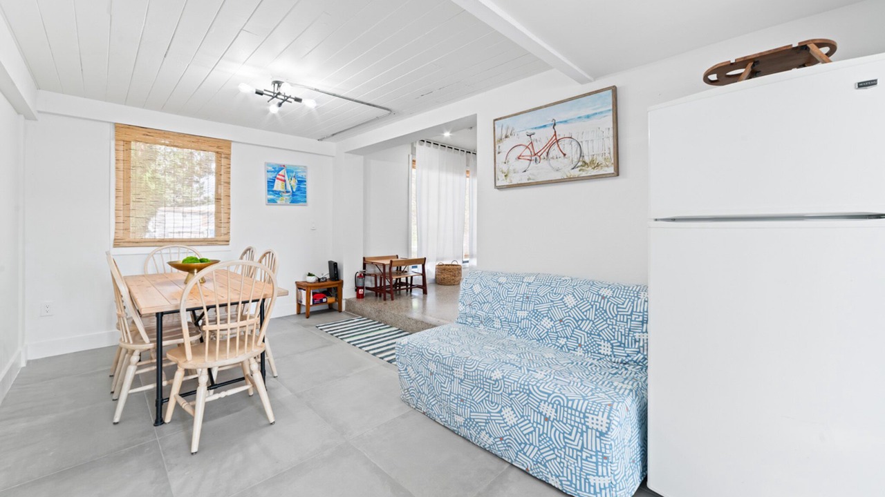 Photo of Livingroom in West Park