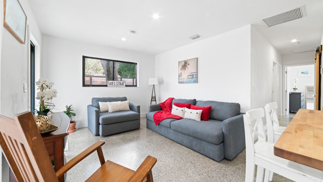 Photo of Livingroom in West Park