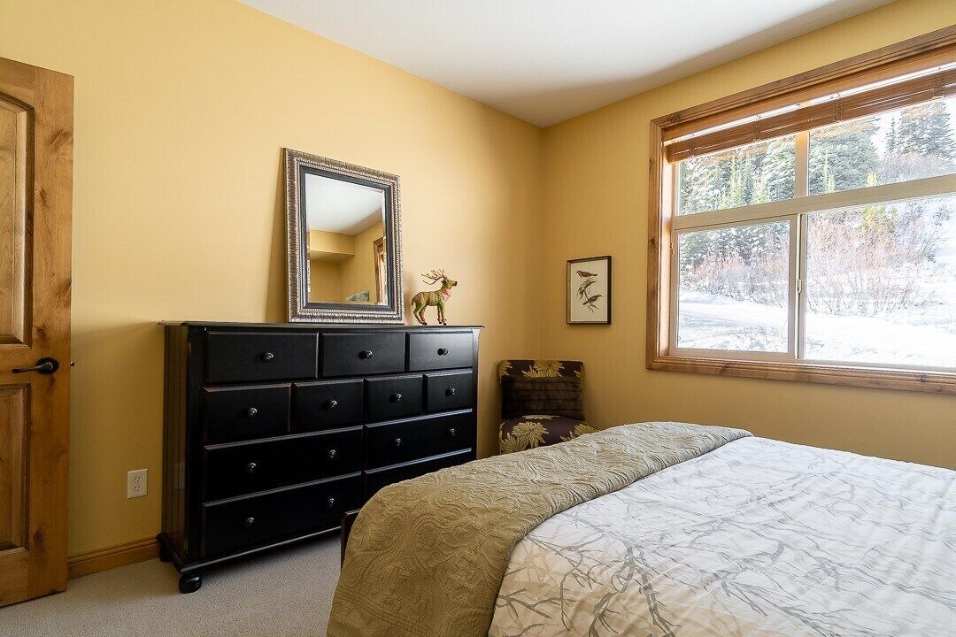 Photo of Bedroom in Big White Ski Resort