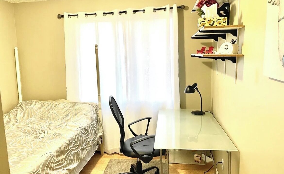 Photo of Bedroom in Saskatoon Downtown